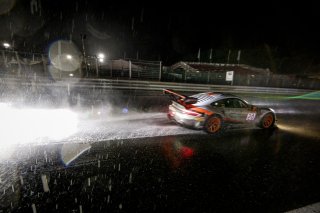 #20 GPX Racing **** UAE Porsche 911 GT3 R - - Michael Christensen DNK Richard Lietz AUT Kevin Estre FRA - IntGTC, Pitlane, Race
