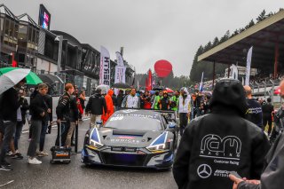 Gridwalk, Race
