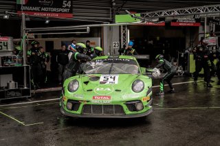 Pit Lane, Race
