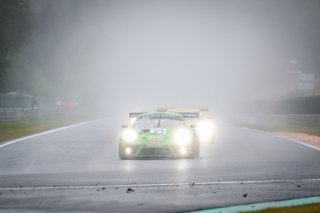 #54 Dinamic Motorsport ITA Porsche 911 GT3 R - - Klaus Bachler AUT Andrea Rizzoli ITA Zaid Ashkanani KWT -, Race
