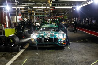 Pit Lane, Race

