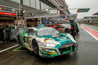 Pit Lane, Race
