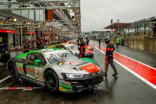 Pit Lane, Race
