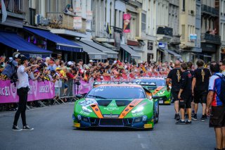 Parade
