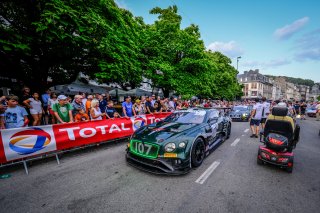 Parade

