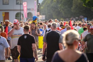 Parade
