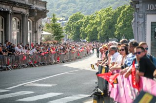Parade
