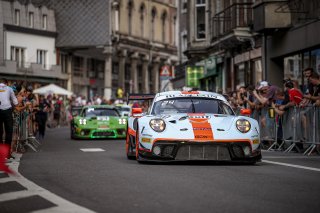 Parade
