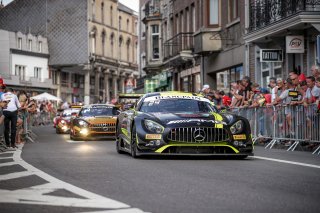 Parade
