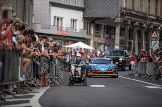 Parade
