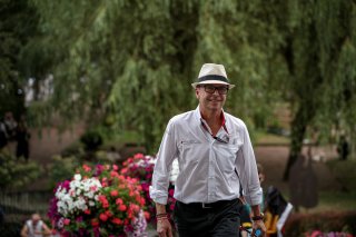 Parade
