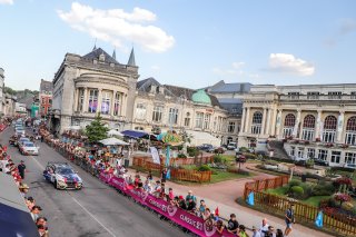 Parade

