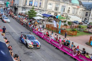 Parade
