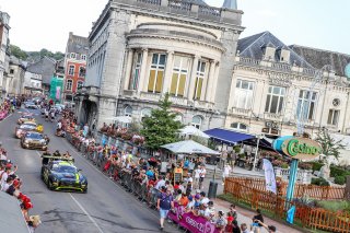 Parade
