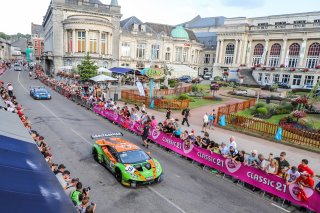 Parade
