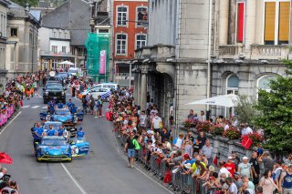 Parade

