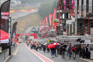 Autograph Session
 | SRO / Patrick Hecq Photography