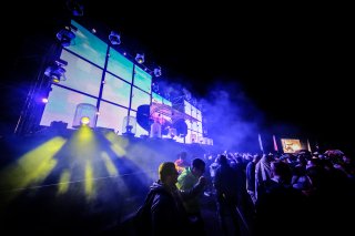 Concert
