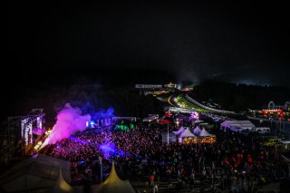 Concert
