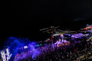 Concert
