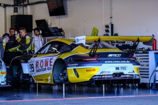 Pitlane
