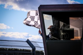 Pitlane
