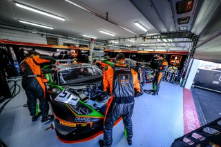 #519 Orange 1 FFF Racing Team CHN Lamborghini Huracan GT3, Pitlane
