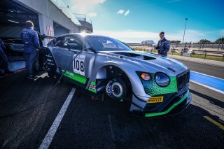 #108 Bentley Team M-Sport GBR Bentley Continental GT3, Pitlane
