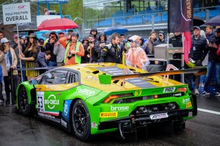 Gridwalk, Race
