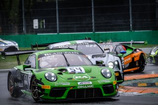 #54 Dinamic Motorsport ITA Porsche 911 GT3 R Klaus Bachler AUT Andrea Rizzoli ITA Zaid Ashkanani KWT -, Race
