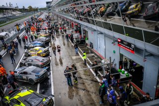 Parc Fermé, Race
