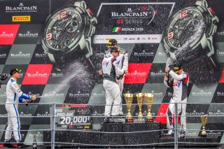 Podium, Race
