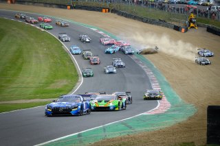Race 1, Start
