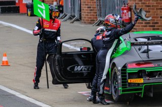 Pitlane, Race 1
