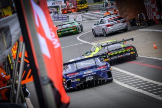 Pitlane, Race 1
