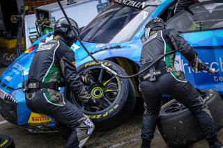 Pitlane, Race 1
