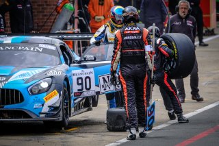 Pitlane, Race 1
