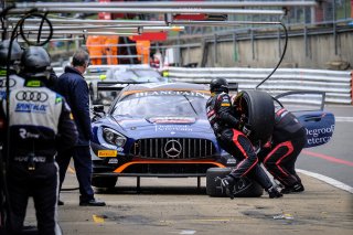 Pitlane, Race 1
