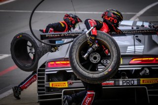 Pitlane, Race 1
