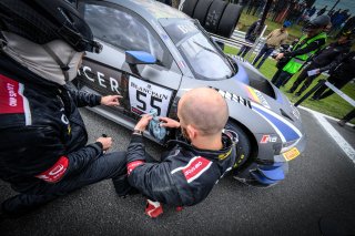 Pitlane, Race 2
