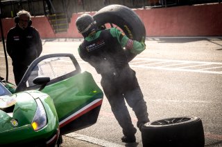 Pitlane, Race 2
