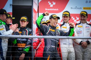 Podium, Race 2
