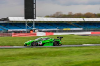 #33 Rinaldi Racing DEU Ferrari 488 GT3 Steve Parrow DEU Christian Hook DEU Manuel Lauck DEU Am Cup, Bronze Test
