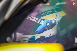 Free Practice Pit Lane
