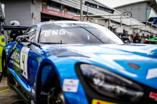 Pit-lane, Pre-Qualifying
