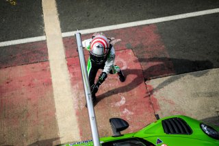 Pit-lane, Pre-Qualifying
