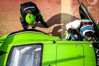 Pit-lane, Pre-Qualifying
