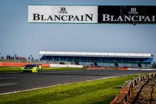 #77 Barwell Motorsport GBR Lamborghini Huracan GT3 2019 Adrian Amstutz CHE Leo Machitski RUS Miguel Ramos PRT AM Cup, Qualifying
