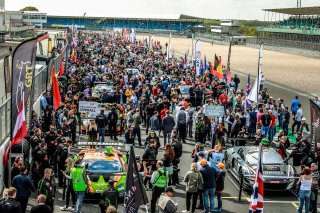 Grid Walk
