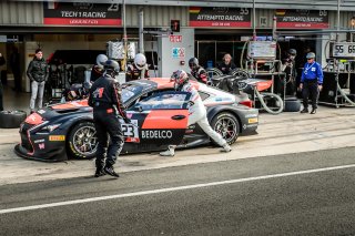 Pit Lane Race
